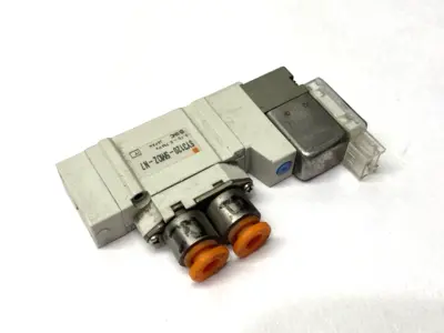 USED SMC PNEUMATIC SOLENOID VALVE 1/4" PORTS
