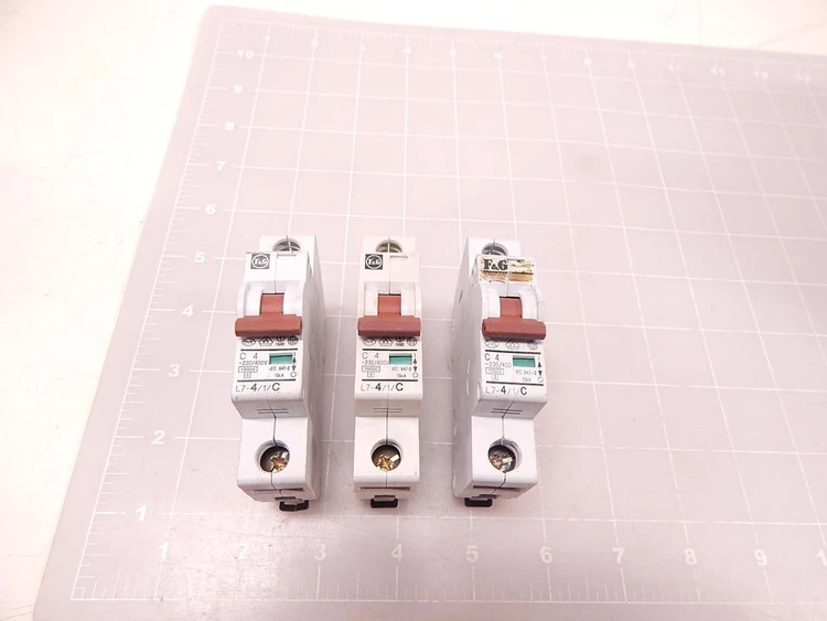 Used F&G _UNKNOWN_ Circuit Breakers | OCO Industrial #1671928