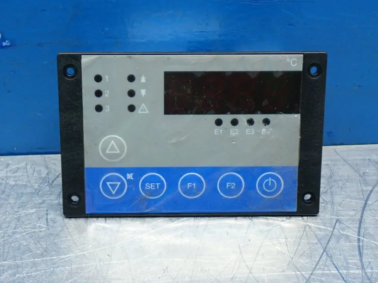New | in-Stock STORKTRONIC ST501LN1KV.04FS Temperature Controls Ohio US | HGR 24 #869645