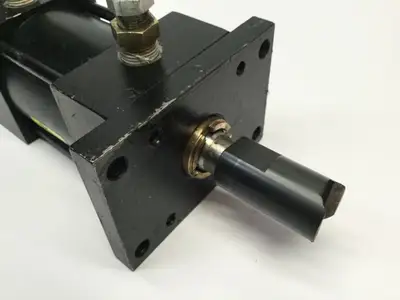 Used Parker 03.25 KJ3LLU14A13A 2.00 Hydraulic Cylinders Michigan US | Maverick Industrial Sales #1395882