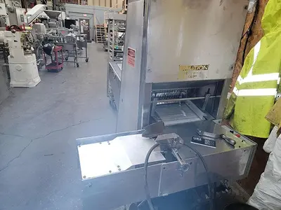 UNITED BAKERY EQUIPMENT 10 Automatic Bread Slicer | Harvest Equipment and Fabrication Inc (12)