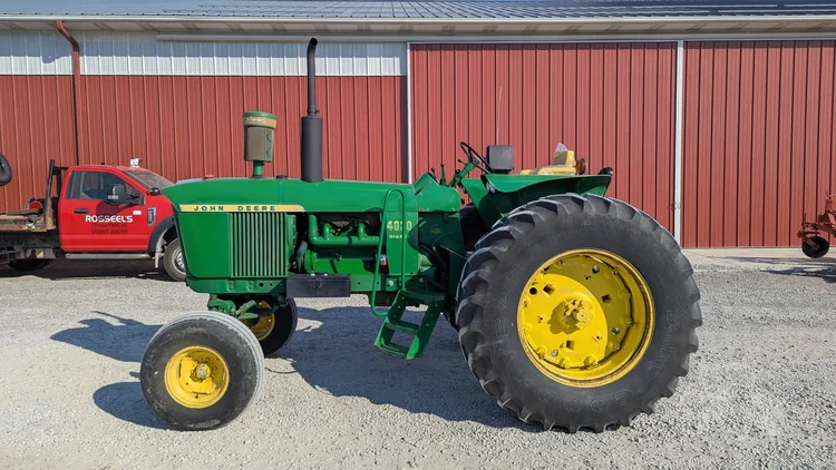 Used 1967 JOHN DEERE 4020 Agricultural Tractors | Rosseel's Equipment Inc #720625