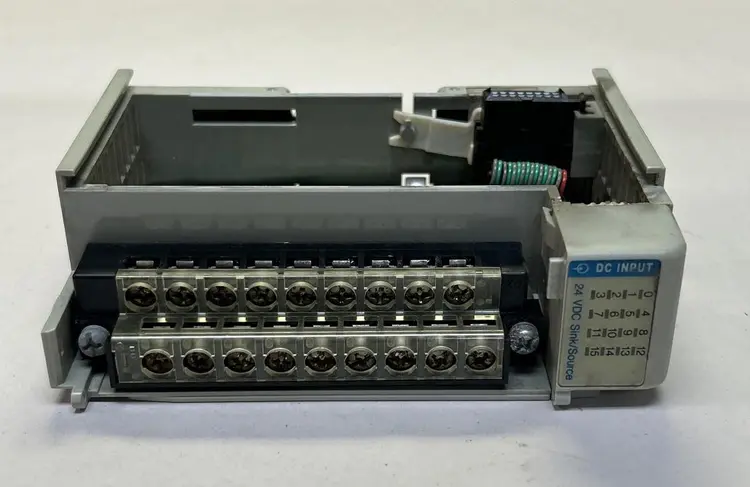 Used ALLEN-BRADLEY 1769-IQ16 Industrial Controls | Surplus Asset Holdings #1221024