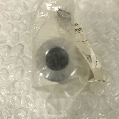 NEW Hubbell SHC1016