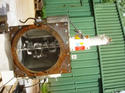 S/S Chronos Richardson screw feeder 100mm dia x 1000 mm long