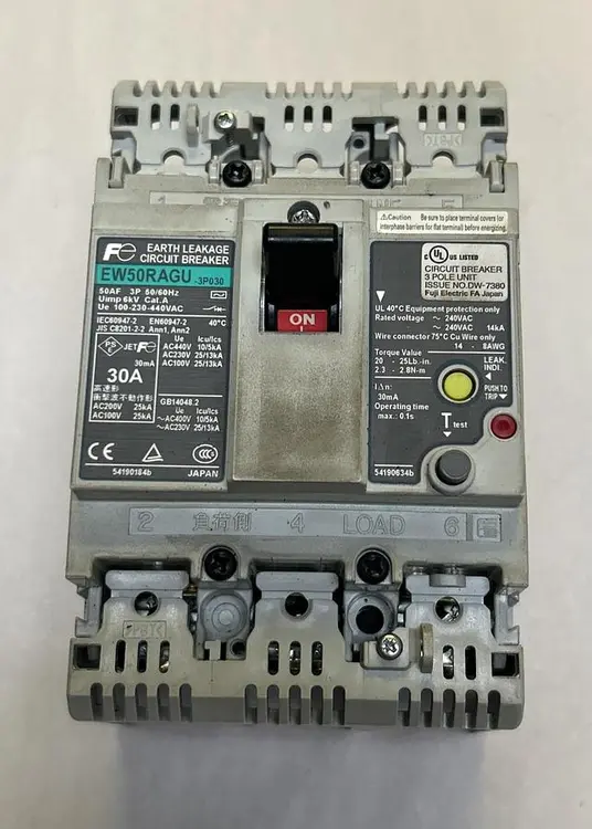 Used FUJI ELECTRIC EW50RAGU-3P030 Circuit Breakers | Surplus Asset Holdings #1188984
