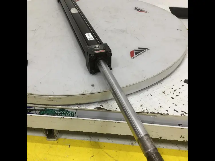 Used SHEFFER 2 1/2HH A209 Cylinders Michigan US | Ideal Machinery #589158