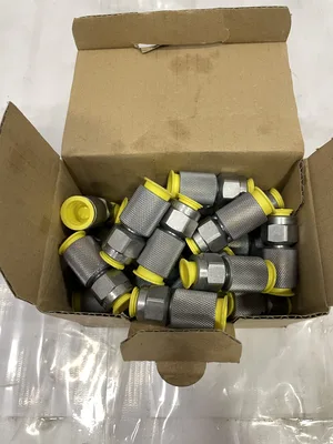 Stauff SMD-20-1/4NPT-W3 Direct Gauge Adapter 1/4″ NPT -Lot of 5