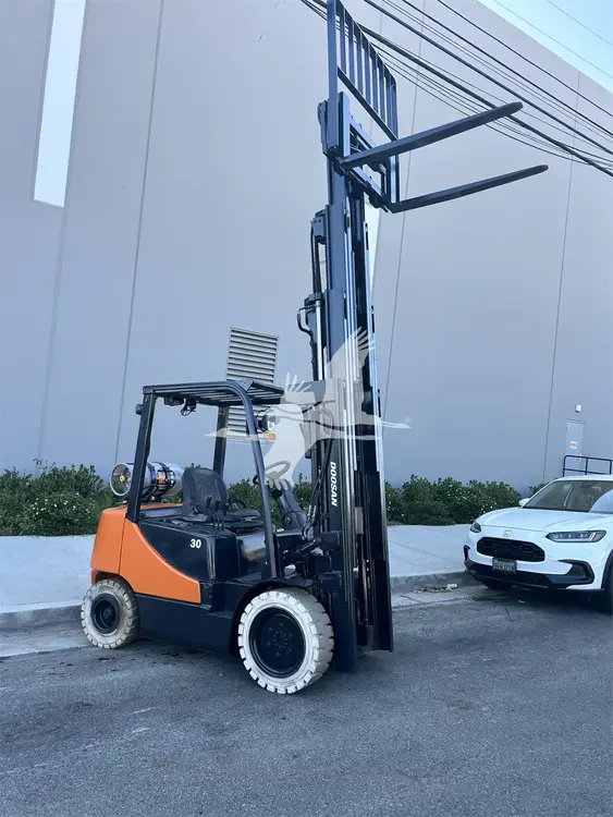 Used 2017 DOOSAN G30P-5 Liquid Propane Forklifts California US | Lillo Machinery #1403826