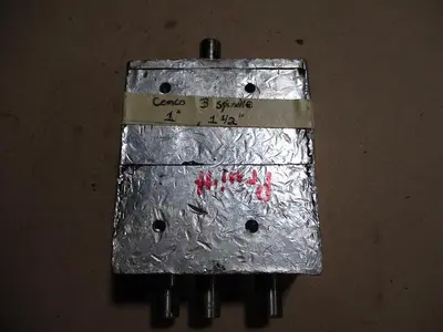 CEMCO 3-SPINDLE FIXED CENTER BORING HEAD
