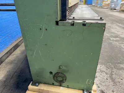 Used CHICAGO HS1010 Power Squaring Shears (Gauge) Ohio US | HGR 24 #1186217