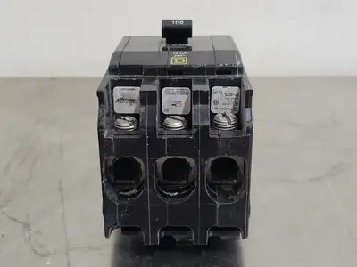 USED SQUARE D QO3100