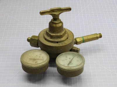 Used UNIWELD _UNKNOWN_ Air Pressure Regulators | OCO Industrial #1642879