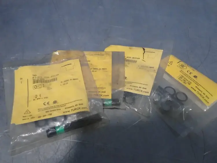 New | in-Stock TURCK BI2GT12AZ33XB3131/S34 Proximity Sensors Ohio US | HGR 24 #872910