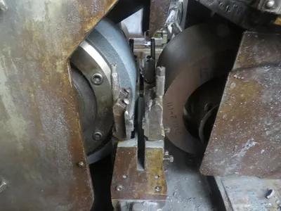 1942 CINCINNATI #2 OM GRINDERS, CENTERLESS | GCH Machinery (5)