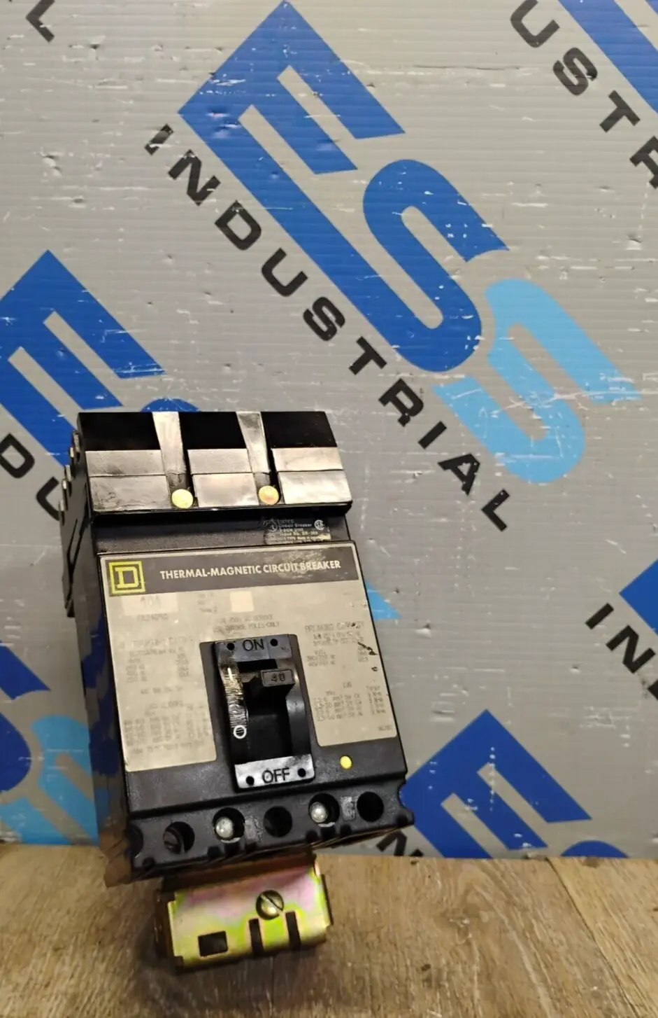 USED Square D FA34040