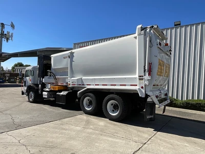 Used 2018 PETERBILT 520 Garbage trucks California US | Big Truck & Equipment #1412196