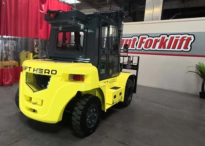 USED 2026 LIFT HERO CPD70