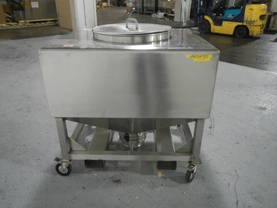 Used _UNKNOWN_ _UNKNOWN_ Dish & Cone Bottom Tanks Ohio US | Federal Equipment Company #1553379