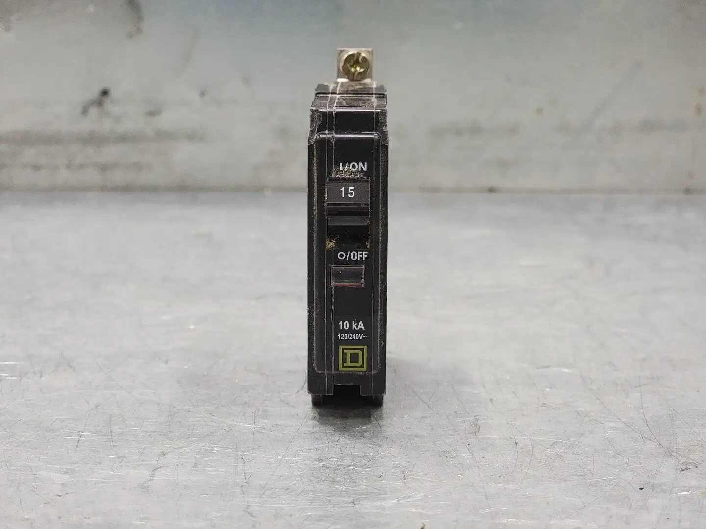USED SQUARE D QOB115