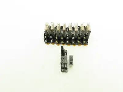 Omron G7T-1112S Relay W/Base 10A 30vdc/240-250vac 1/2Hp 24v Coil Lot of 9