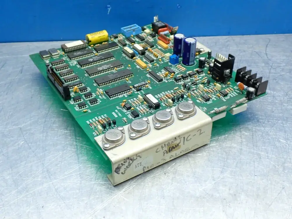 USED HAAS AUTOMATION 323051E