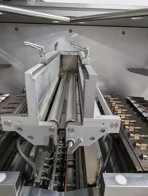 Klockner model LA-500 vertical strip packager