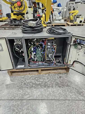 USED 2014 FANUC M-20IA