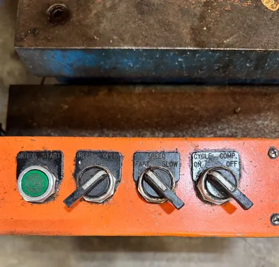 2006 NEFF DF15-5HS C Frame and Gap Frame Press | Kempler Machinery (27)