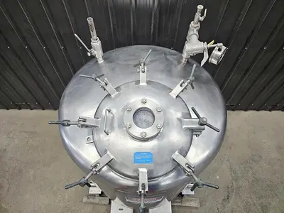Used 275 Gallon Tank (Vessel), 316 Stainless Steel