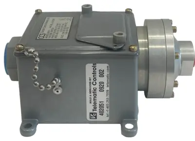 NEW CUSTOM CONTROL SENSORS 604V1 VACUUM SWITCH 250PSIG