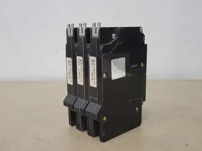 NEW SQUARE D EDB36030