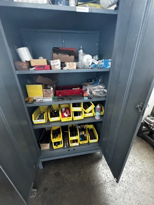 1988 MAZAK AJV-35/60 Vertical Machining Centers | Tight Tolerance Machinery (9)