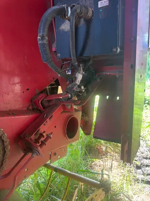 NEW HOLLAND 648 Balers | Penncon Management, LLC (62)