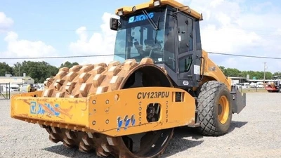 USED 2020 XCMG CV123PDU