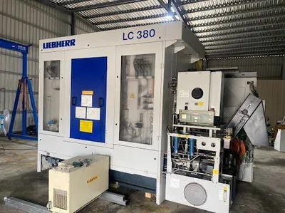 LIEBHERR LC 380 GEAR HOBBERS | Piselli Enterprises (4)