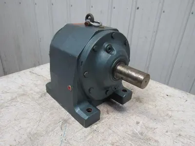Sew-Eurodrive R92DV180L8 14.75:1 59/119 Input RPM Inline Gear Reducer 2-3/8"