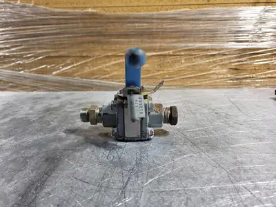 Used PBV C-5333-38-2536-ML-NL-1 Valves/Fittings British Columbia CA | Lenmark #256688