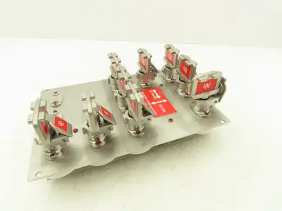 Allen Bradley 440T-MKEXE22ABBBBBBBBBBBBBBBBB 9 Key Interlock Exchange Switch