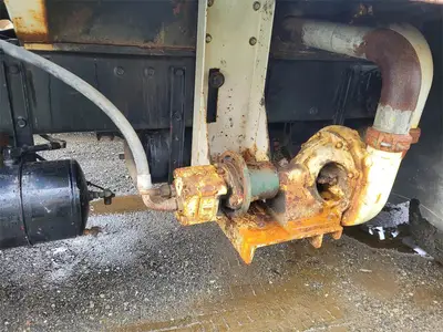 USED 1988 PETERBILT 357