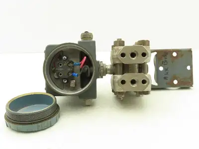Foxboro 823DP-I3S1NH2-Y Pressure Transmitter 0-175"H2O 12.5-65VDC 3000PSI