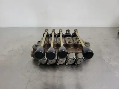 NEW SALAMI VDM05-DDDDD-U1S