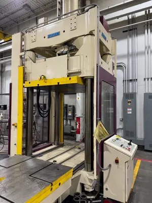 USED 2004 REIS TUS-130