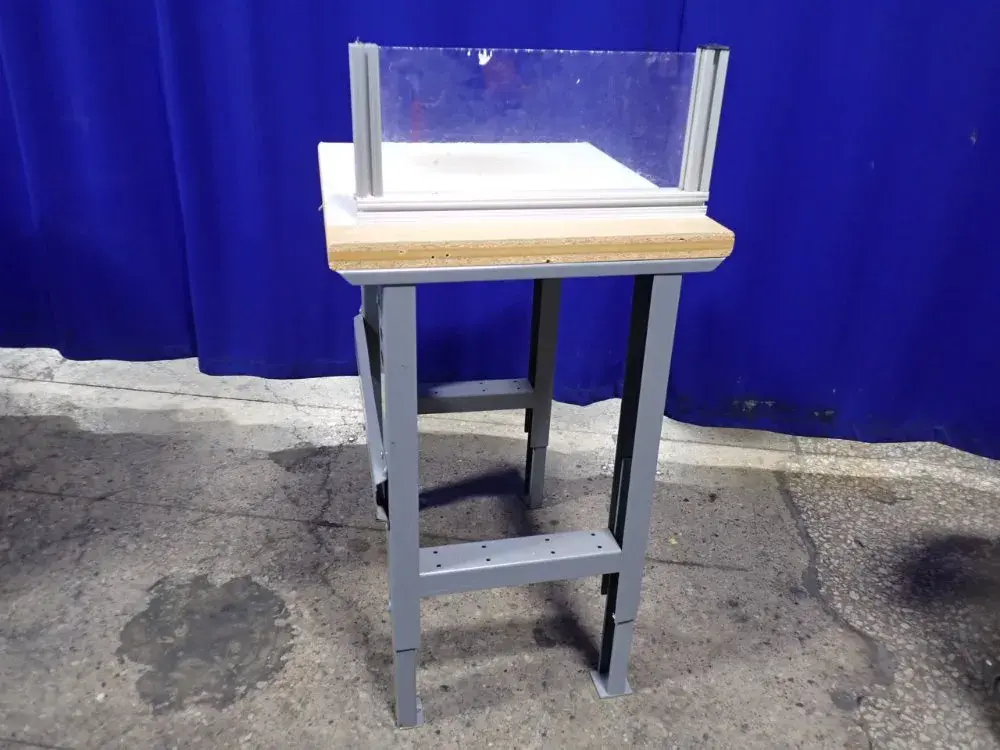 24" X 28" Workbench