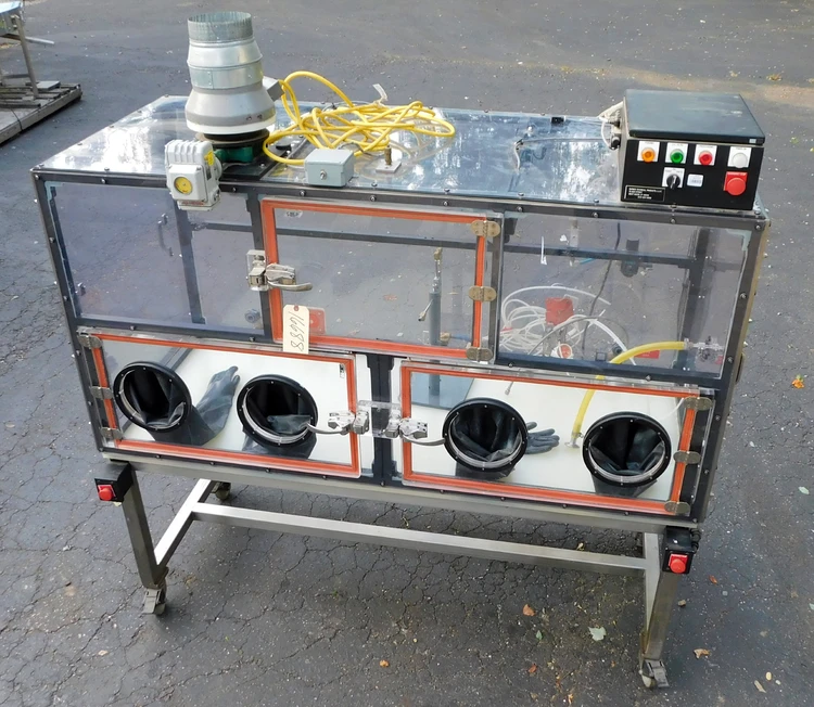 Used BARNES TECH GLOVE BOX 6 X 30 X 36 Miscellaneous Laboratory Equipment New Jersey US | Champion Trading Corporation #423886