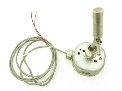 Madison M5920 Liquid Level Sensor 120/240VAC .28/.14A 120/24VDC .07/.28A 300PSIG