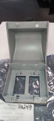 Used TayMac Taymac Extra Duty Outlet Cover Wet Weatherproof Electrical Boxes Arizona US | ASSET CONVERSION SPECIALISTS, INC. #1319461
