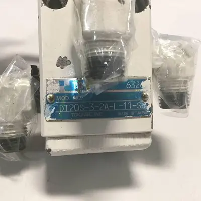 USED TOKIMEC DT20S-3-2A-L-11-S3