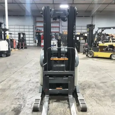 USED 2019 CROWN RR5725-45