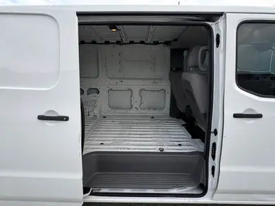 Used 2017 NISSAN NV 2500 Vans Florida US | Truck and Van Outlet #1509204